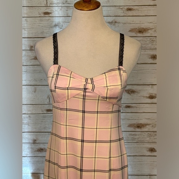 Urban Outfitters Y2K Clueless-inspired plaid slip maxi dress - Picture 2 of 8